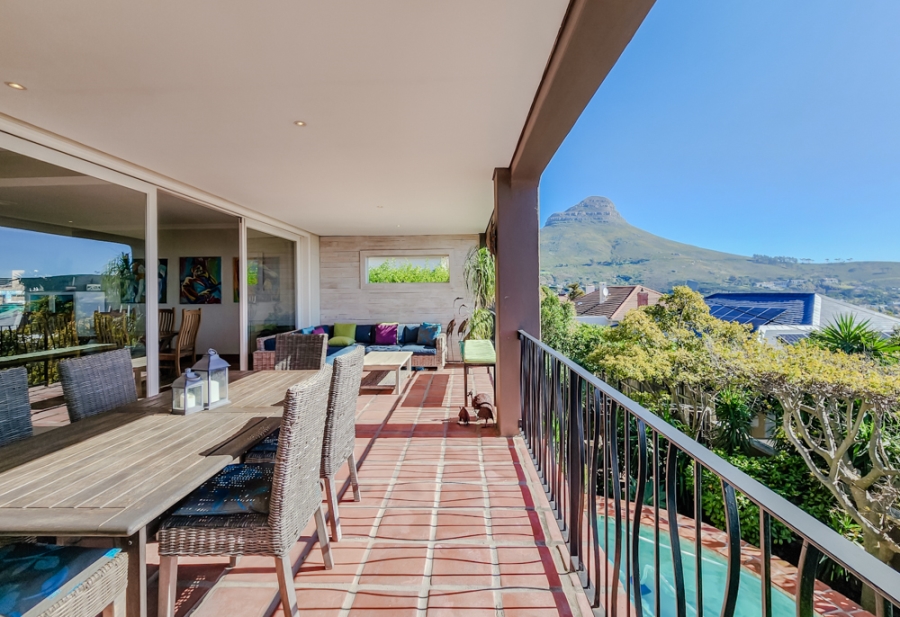4 Bedroom Property for Sale in Oranjezicht Western Cape